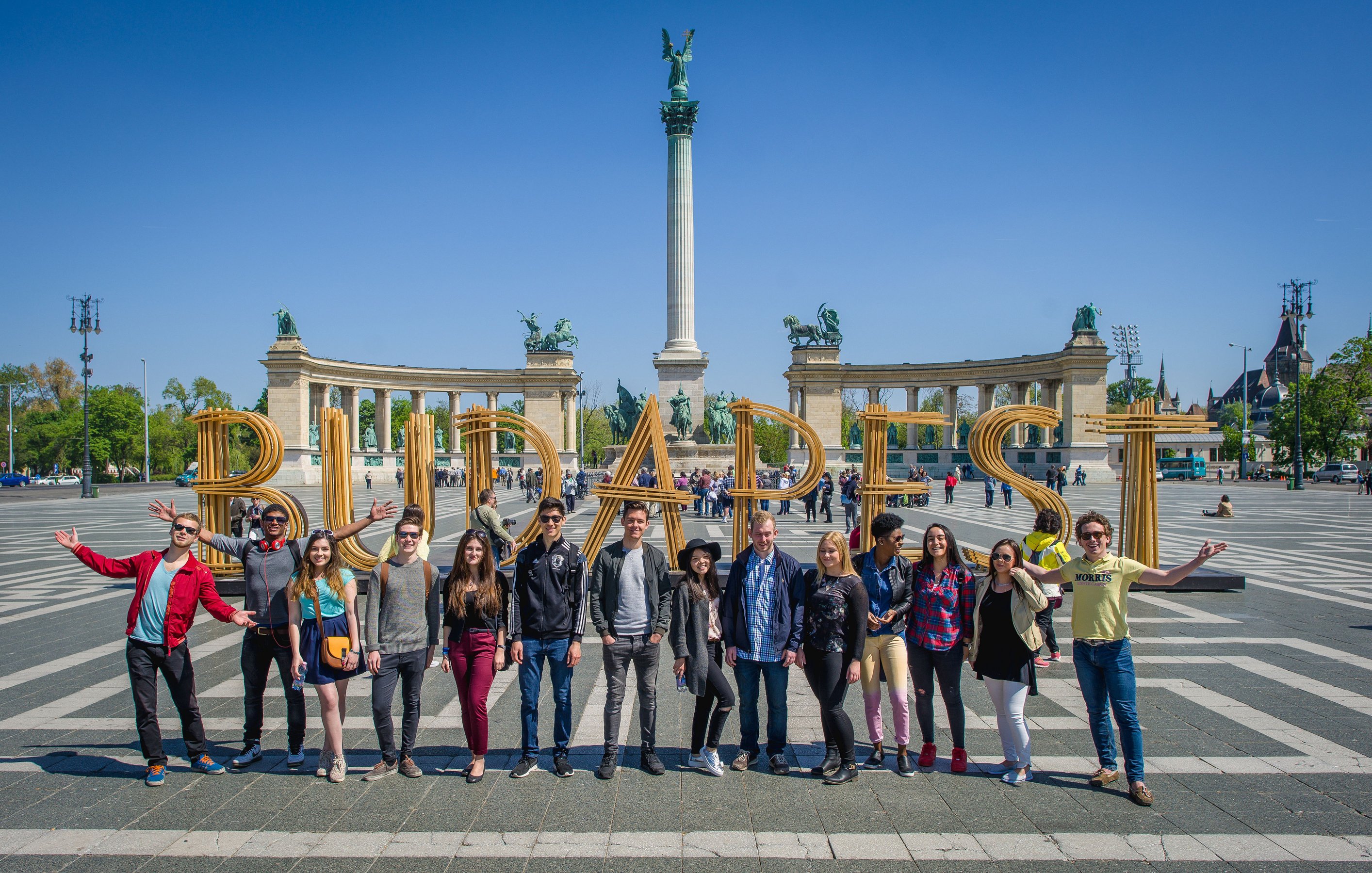erasmus students meeting budapest